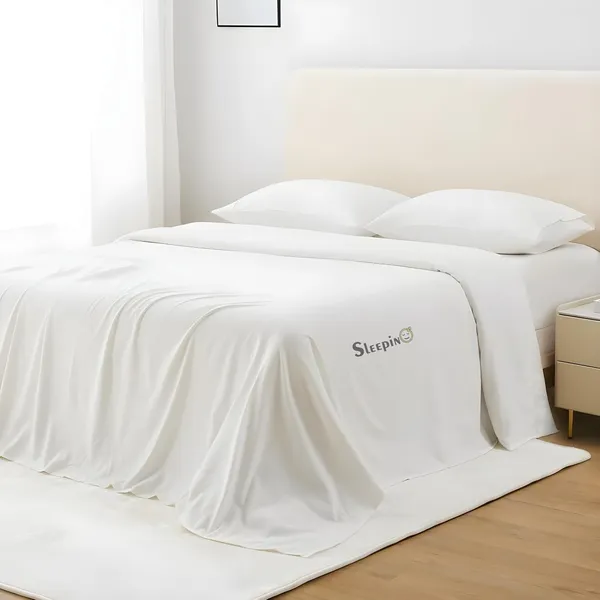 White_Super_Soft_Brushed_Microfiber_Hypoallergenic_Bedsheet_With_2_Pillow_Cover