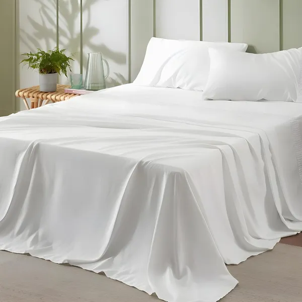 White_Super_Soft_Brushed_Microfiber_Hypoallergenic_Bedsheet_With_2_Pillow_Cover