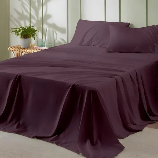 Plum_Super_Soft_Brushed_Microfiber_Hypoallergenic_Bedsheet_With_2_Pillow_Cover