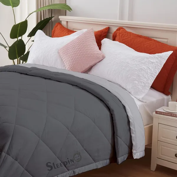 Dark_Grey_&_Silver_Brushed_Microfiber_100_GSM_AC_Reversible_Comforter_For_Heavy_Winter
