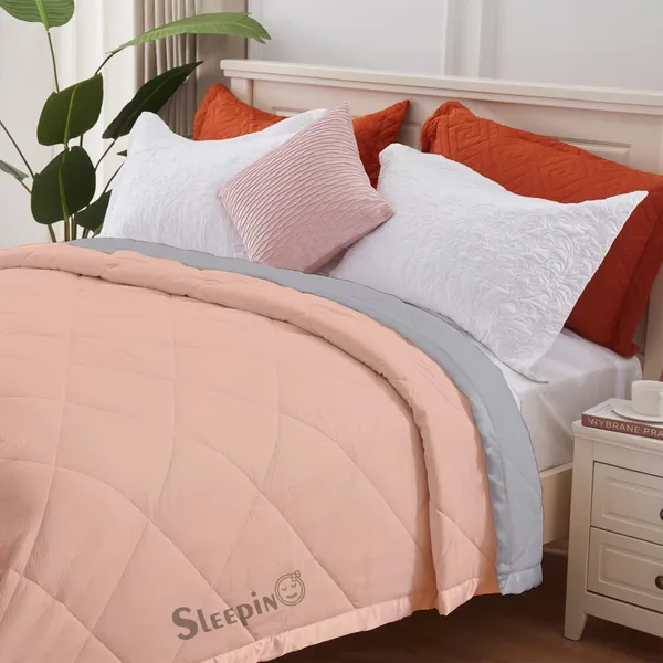 Peach_&_Silver_Brushed_Microfiber_100_GSM_AC_Reversible_Comforter_For_Heavy_Winter