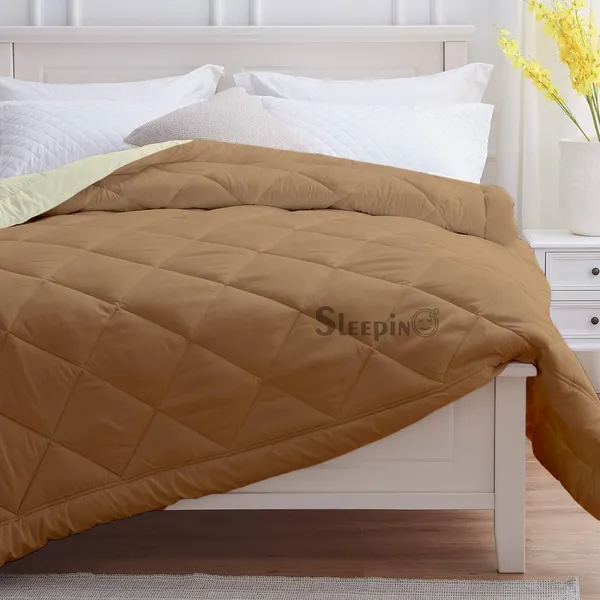 Beige_&_Ivory_Breathable_Microfiber_Machine_Washable_150_GSM_AC_Reversible_Comforter_For_Heavy_Winter