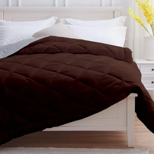 Chocolate_&_Silver_Breathable_Microfiber_Machine_Washable_150_GSM_AC_Reversible_Comforter_For_Heavy_Winter