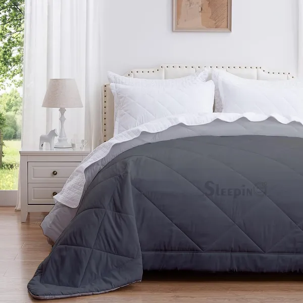 Dark_Grey_&_Silver_Breathable_Microfiber_Machine_Washable_150_GSM_AC_Reversible_Comforter_For_Heavy_Winter