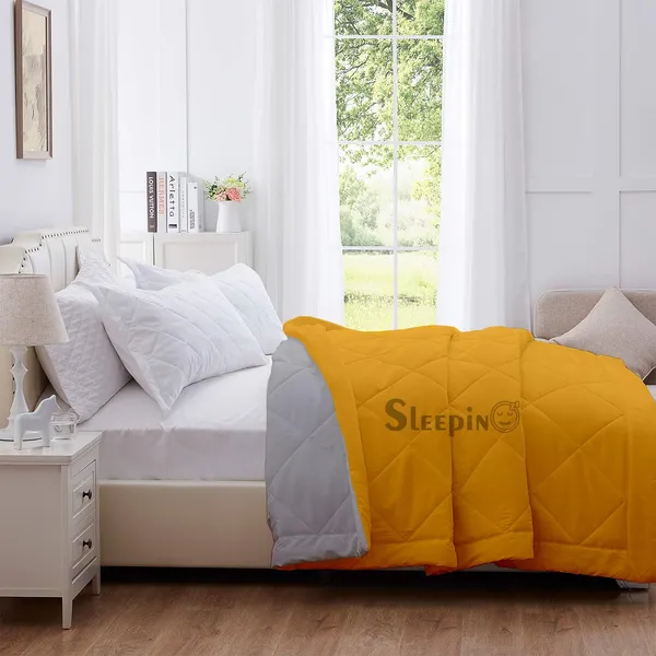Gold_&_Silver_Breathable_Microfiber_Machine_Washable_150_GSM_AC_Reversible_Comforter_For_Heavy_Winter