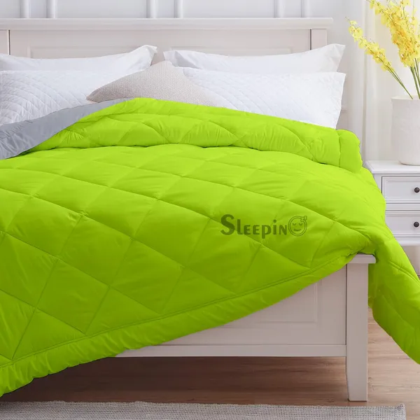 Green_&_Silver_Breathable_Microfiber_Machine_Washable_150_GSM_AC_Reversible_Comforter_For_Heavy_Winter