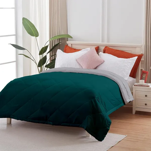 Teal_&_Silver_Breathable_Microfiber_Machine_Washable_150_GSM_AC_Reversible_Comforter_For_Heavy_Winter