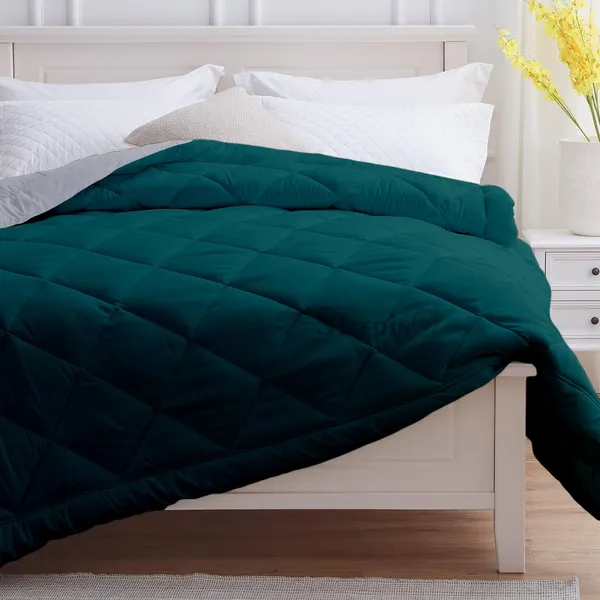 Teal_&_Silver_Breathable_Microfiber_Machine_Washable_150_GSM_AC_Reversible_Comforter_For_Heavy_Winter