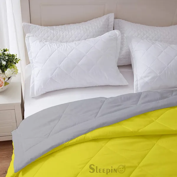 Vanilla_Yellow_&_Silver_Breathable_Microfiber_Machine_Washable_150_GSM_AC_Reversible_Comforter_For_Heavy_Winter