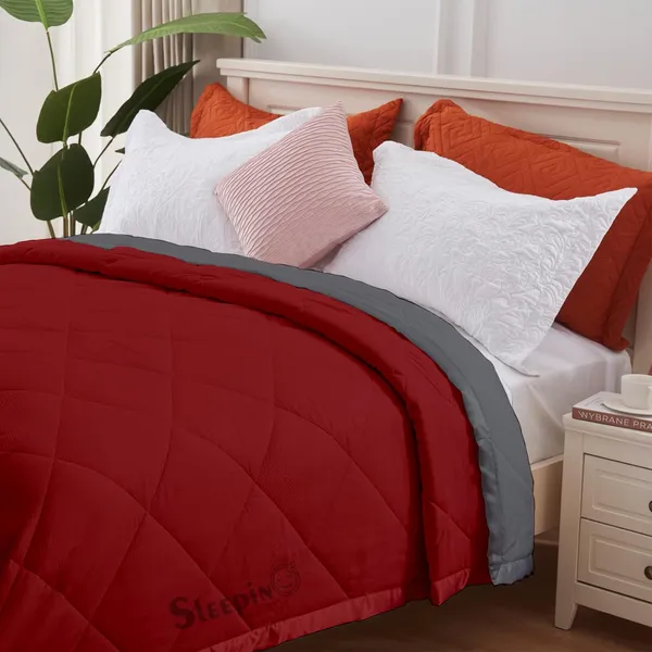 Burgundy_&_Dark_Grey_Microfiber_Breathable_&_Lightweight_Quilt_200_GSM_Comforter_For_Heavy_Winter