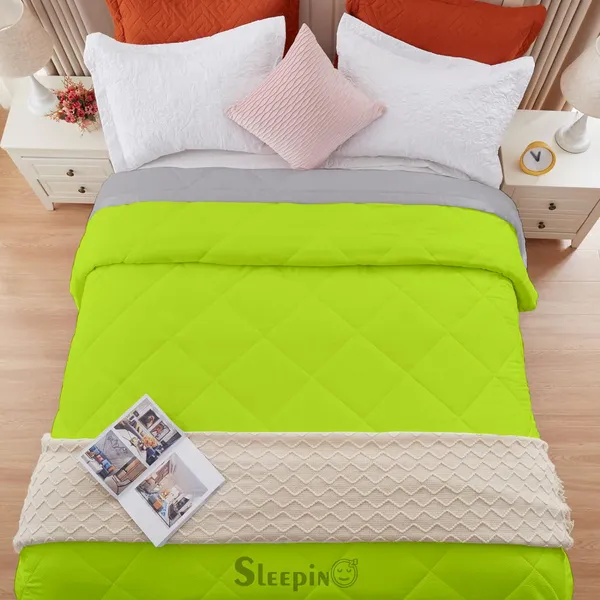 Green_&_Silver_Microfiber_Breathable_&_Lightweight_Quilt_200_GSM_Comforter_For_Heavy_Winter