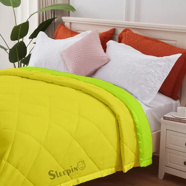 Vanilla_Yellow_Microfiber_Breathable_&_Lightweight_Quilt_200_GSM_Comforter_For_Heavy_Winter