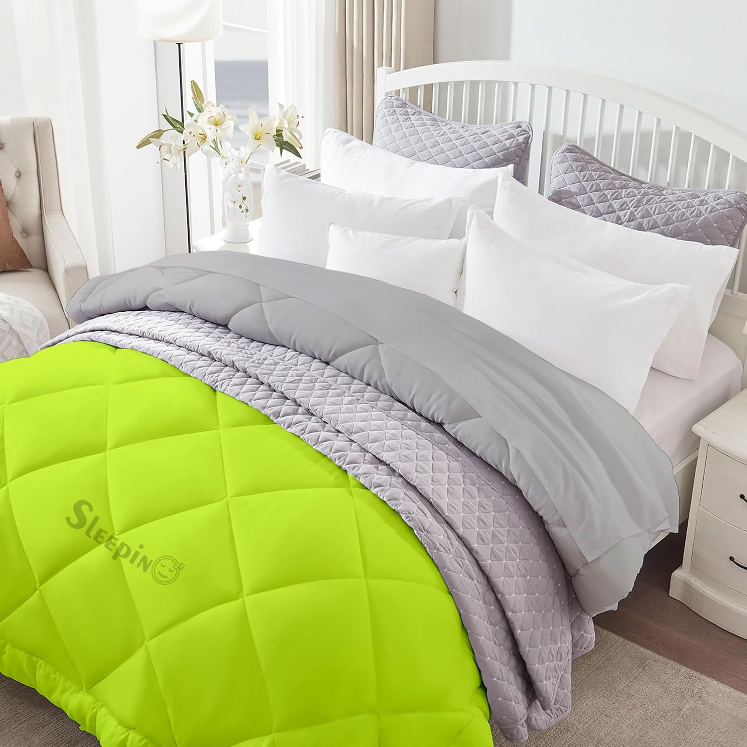 Green_&_Silver_Microfiber_300_GSM_Comforter_For_Heavy_Winter
