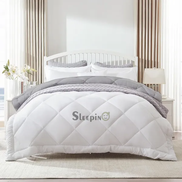 White_&_Silver_Microfiber_300_GSM_Comforter_For_Heavy_Winter