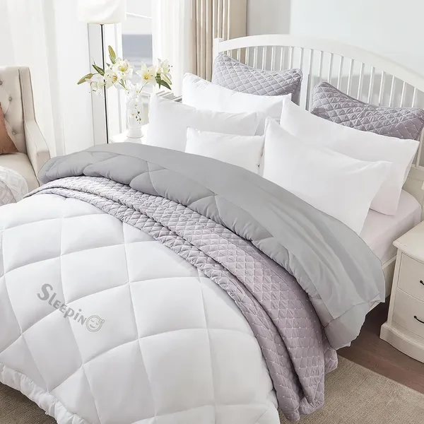 White_&_Silver_Microfiber_300_GSM_Comforter_For_Heavy_Winter