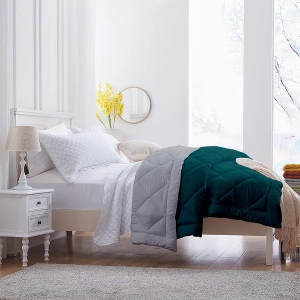 Teal_&_Silver_Microfiber_Breathable_600_GSM_Reversible_Comforter_For_Heavy_Winter