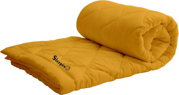 Gold_Breathable_Microfiber_150_GSM_Comforter_For_Heavy_Winter