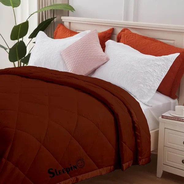 Brown_Breathable_Microfiber_150_GSM_Comforter_For_Heavy_Winter