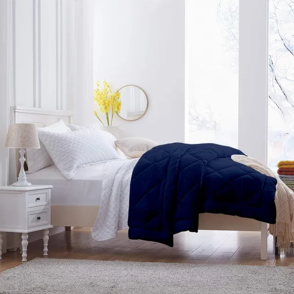 Navy_Blue_Breathable_Microfiber_200_GSM_Comforter_For_Heavy_Winter