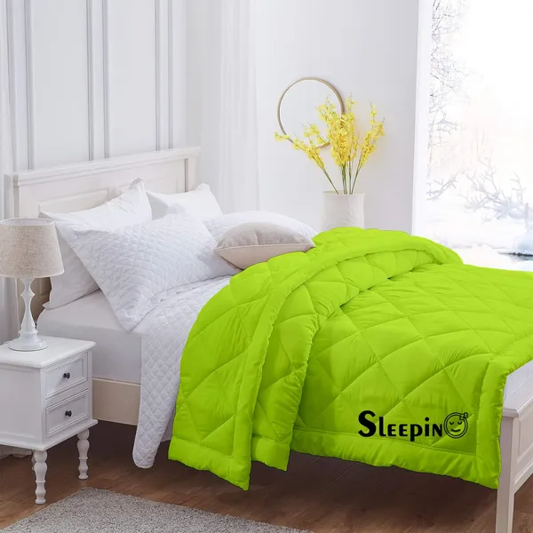 Parrot_Green_Breathable_Microfiber_200_GSM_Comforter_For_Heavy_Winter