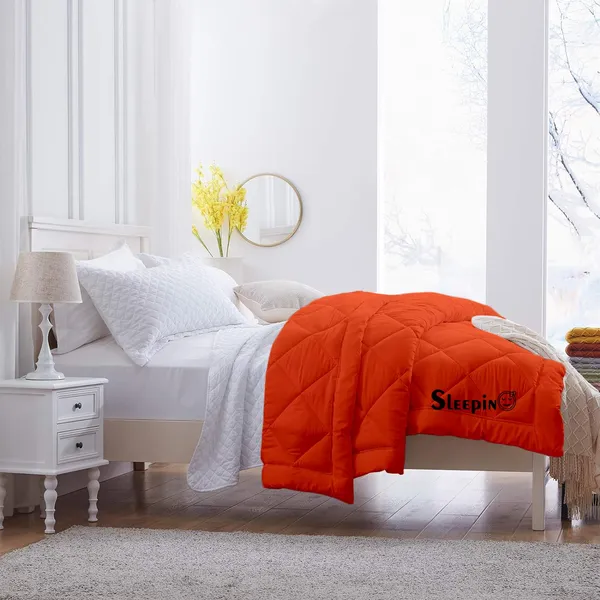 Orange_Breathable_Microfiber_200_GSM_Comforter_For_Heavy_Winter