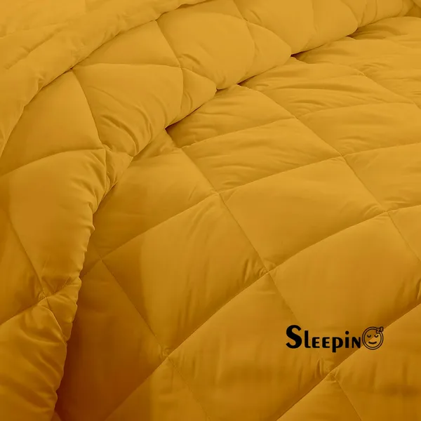 Gold_Breathable_Microfiber_400_GSM_Comforter_For_Heavy_Winter