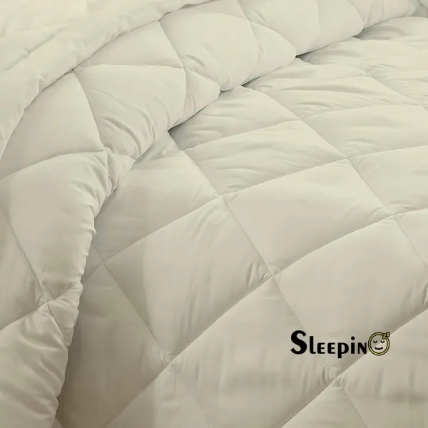 Ivory_Breathable_Microfiber_400_GSM_Comforter_For_Heavy_Winter