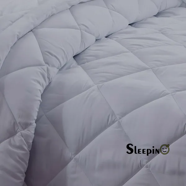 Silver_Breathable_Microfiber_400_GSM_Comforter_For_Heavy_Winter