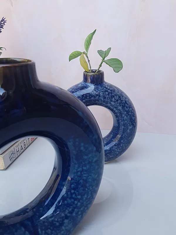 Blue_Ceramic_Ring_Shape_Vase_(Set_of_2)