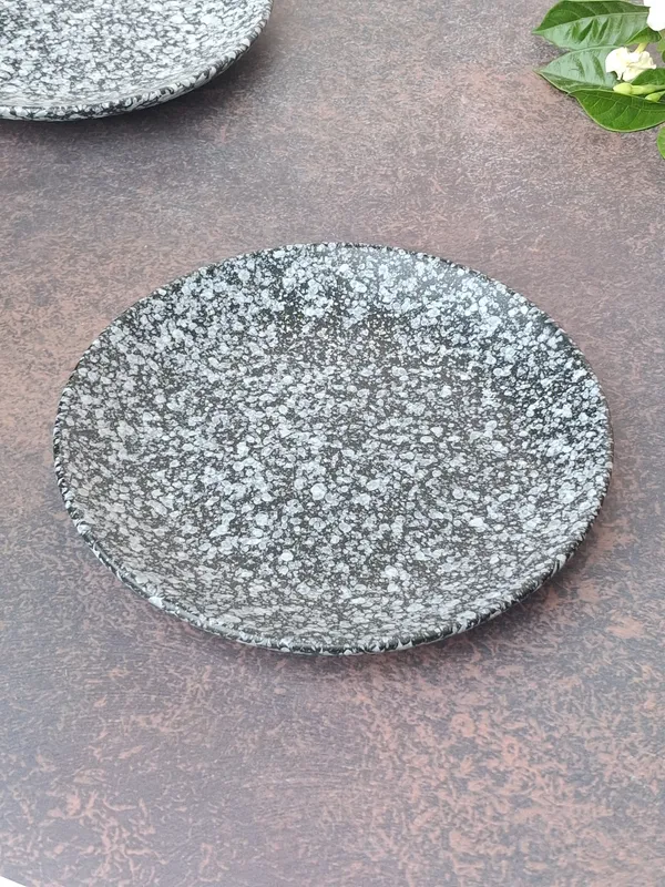 Ceramic_Asymmetric_Design_Quarter_Plate:_Elegant_Dining_Essential,_-_Cream