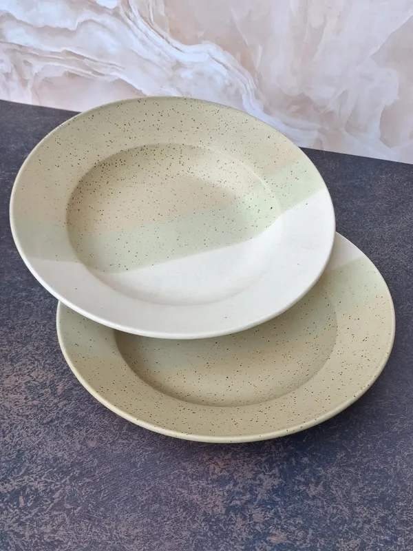 Handcrafted_Beige_Pasta_Plate_?_Artisan_Ceramic_Dish_for_Stylish_Dining