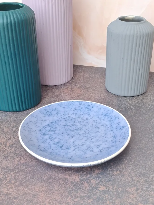 Blue_Ceramic_Quarter_Plate_Elegant_Dining_Essential_18X18X3Cm