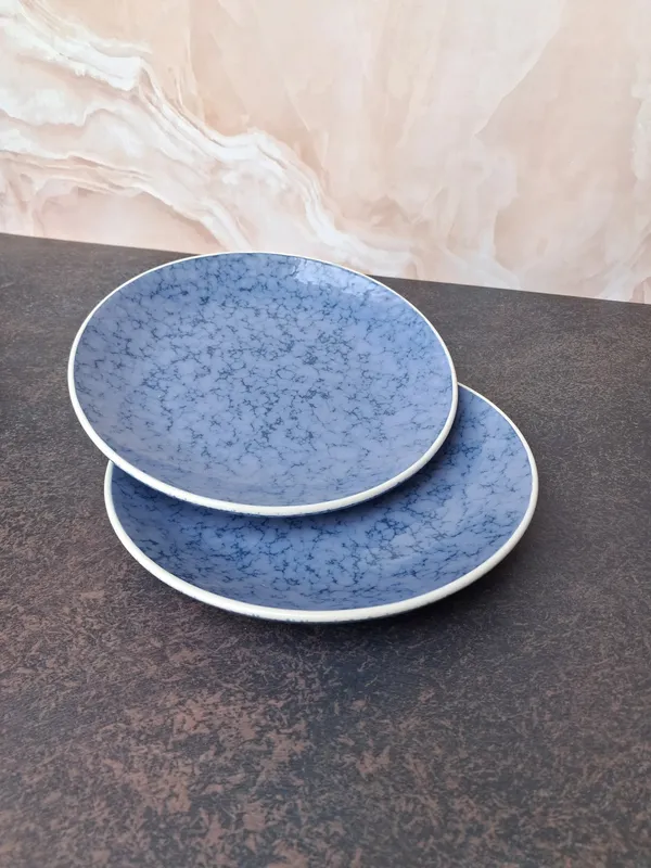 Blue_Ceramic_Quarter_Plate_Elegant_Dining_Essential_18X18X3Cm