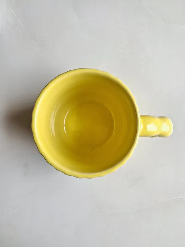 Carved_Line_Design_Large_Size_Mug_With_Stylish_Handle-_Large(380ml)