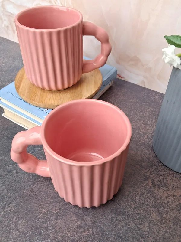 Carved_Line_Design_Large_Size_Mug_With_Stylish_Handle-_Large(380ml)