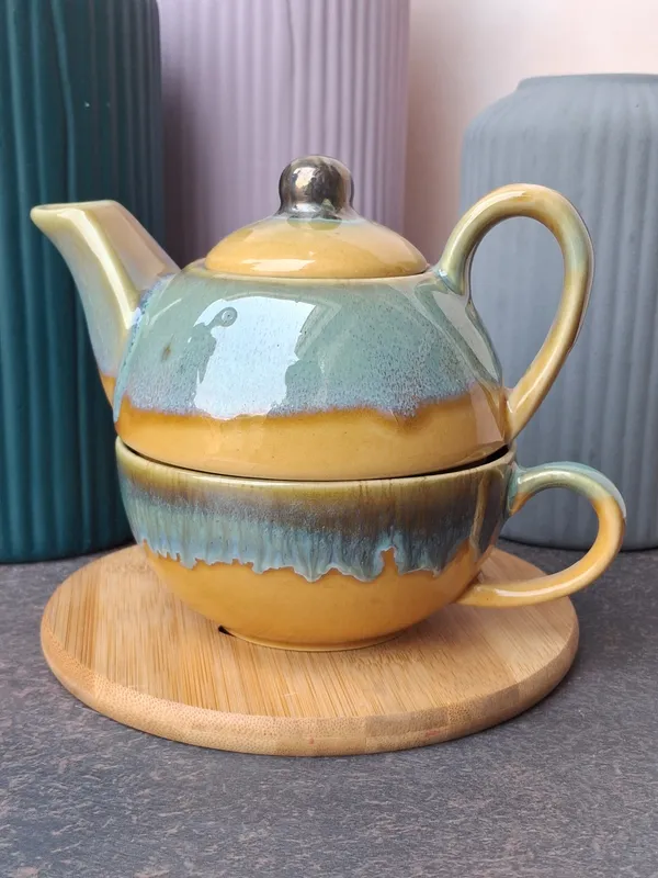 Craftokri_Stylish_Cup_&_Small_Kettle_Set(Set_of_2)