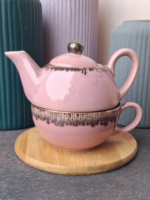 Craftokri_Stylish_Cup_&_Small_Kettle_Set(Set_of_2)