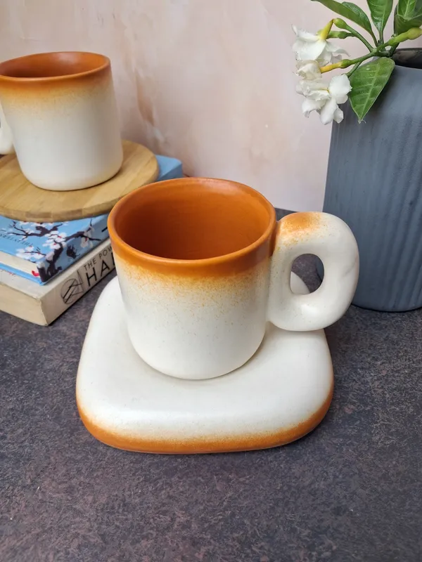 Dual_Color_Large_Stylish_Mug_&_Saucer_Set(Set_of_2)-_350ml
