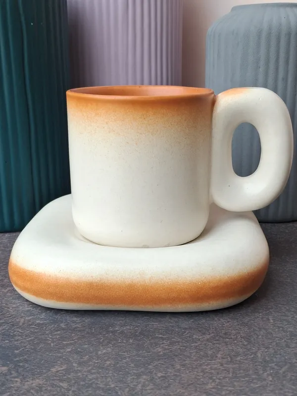 Dual_Color_Large_Stylish_Mug_&_Saucer_Set(Set_of_2)-_350ml
