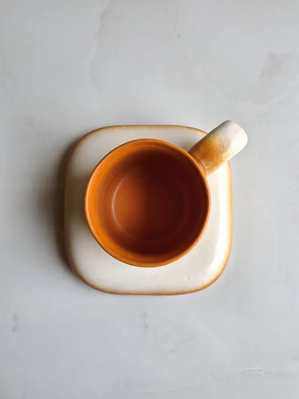 Dual_Color_Large_Stylish_Mug_&_Saucer_Set(Set_of_2)-_350ml