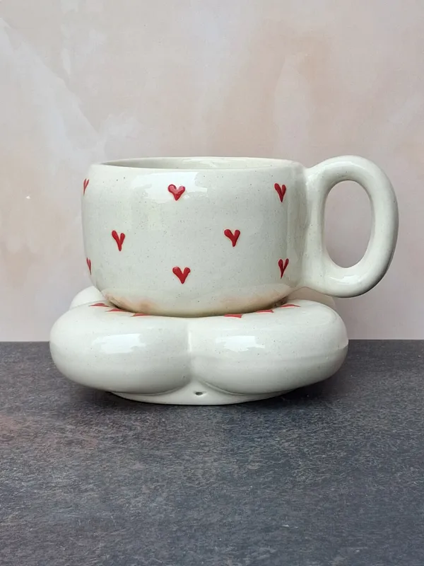 Red_Heart_Ceramic_Coffee_Cup_&_Saucer_Set-_White,_Medium(250ml)