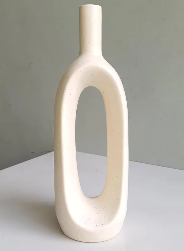 White_Ceramic_Oval_Ring_Vase_White_Medium_Sized_11X10X30_Cm