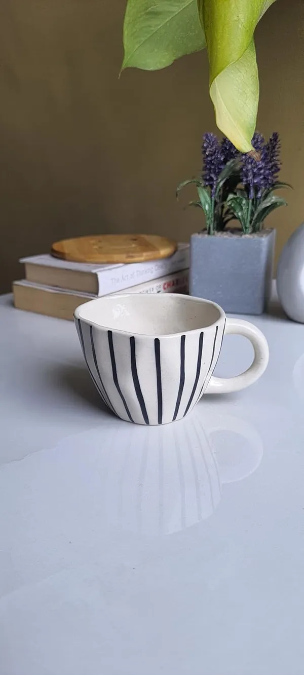 Multicolor_Ceramic_Black_Liner_Cup_(9_Cm)