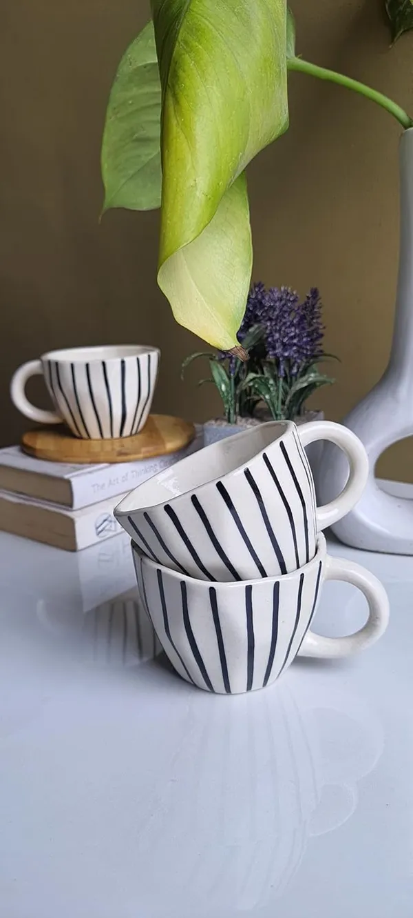 Multicolor_Ceramic_Black_Liner_Cup_(9_Cm)