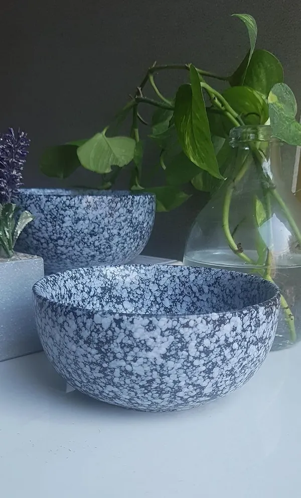 Ceramic_Handcrafted_Black_&_White_Asymmetrical_Pattern_Serving_Cum_Snack_Bowl