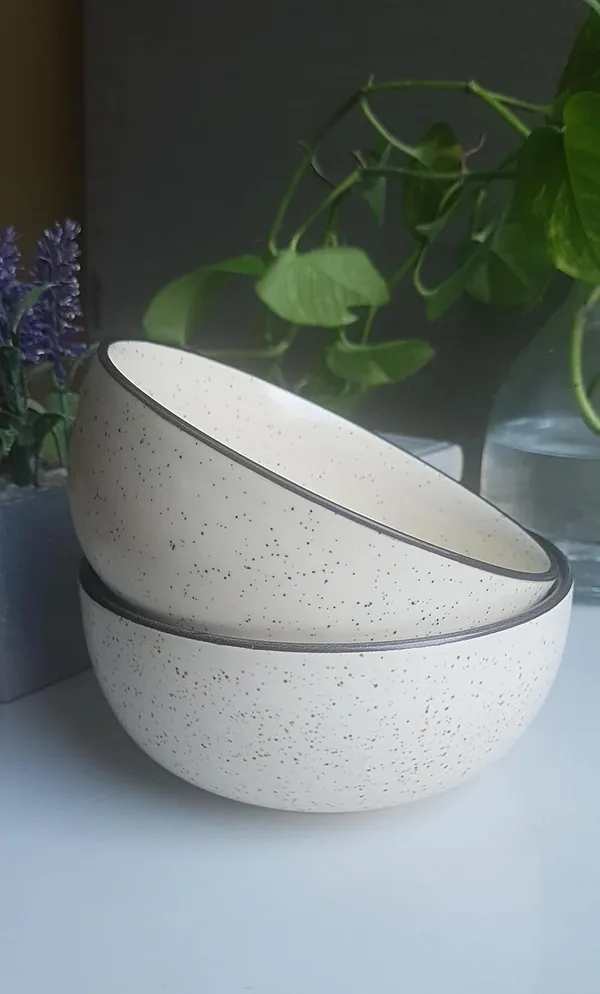Ceramic_Handcrafted_Dotted_Ivory_Serving_Cum_Snack_Bowl:_(16cmx8cm)