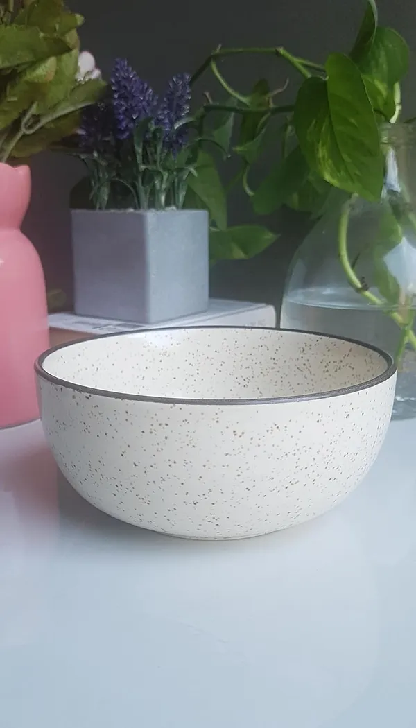 Ceramic_Handcrafted_Dotted_Ivory_Serving_Cum_Snack_Bowl:_(16cmx8cm)