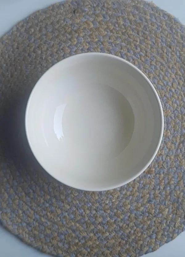 Ceramic_Handcrafted_Blue_Dotted_Serving_Cum_Snack_Bowl:_(16x8_cm)-Cream