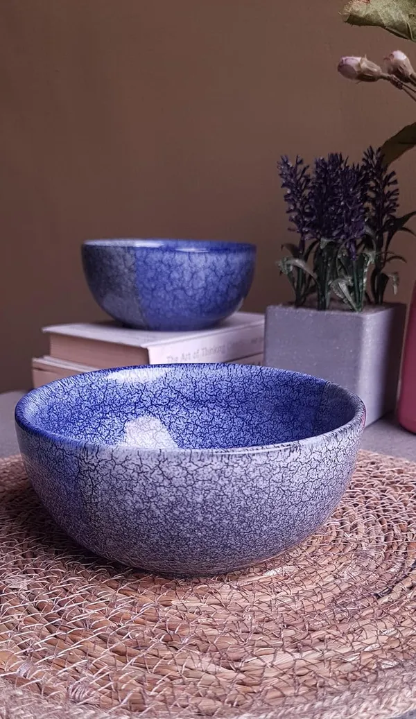 Ceramic_Handcrafted_Blue_&_Grey_Asymmetrical_Pattern_Serving_Cum_Snack_Bowl:_(14x7cm)