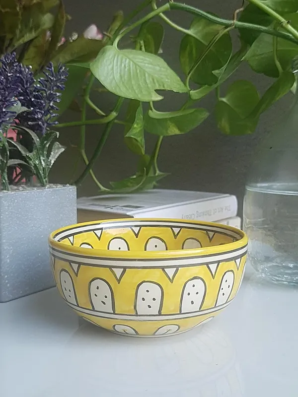 Ceramic_Handcrafted_Yellow_Floral_Pattern_Serving_Cum_Snack_Bowl